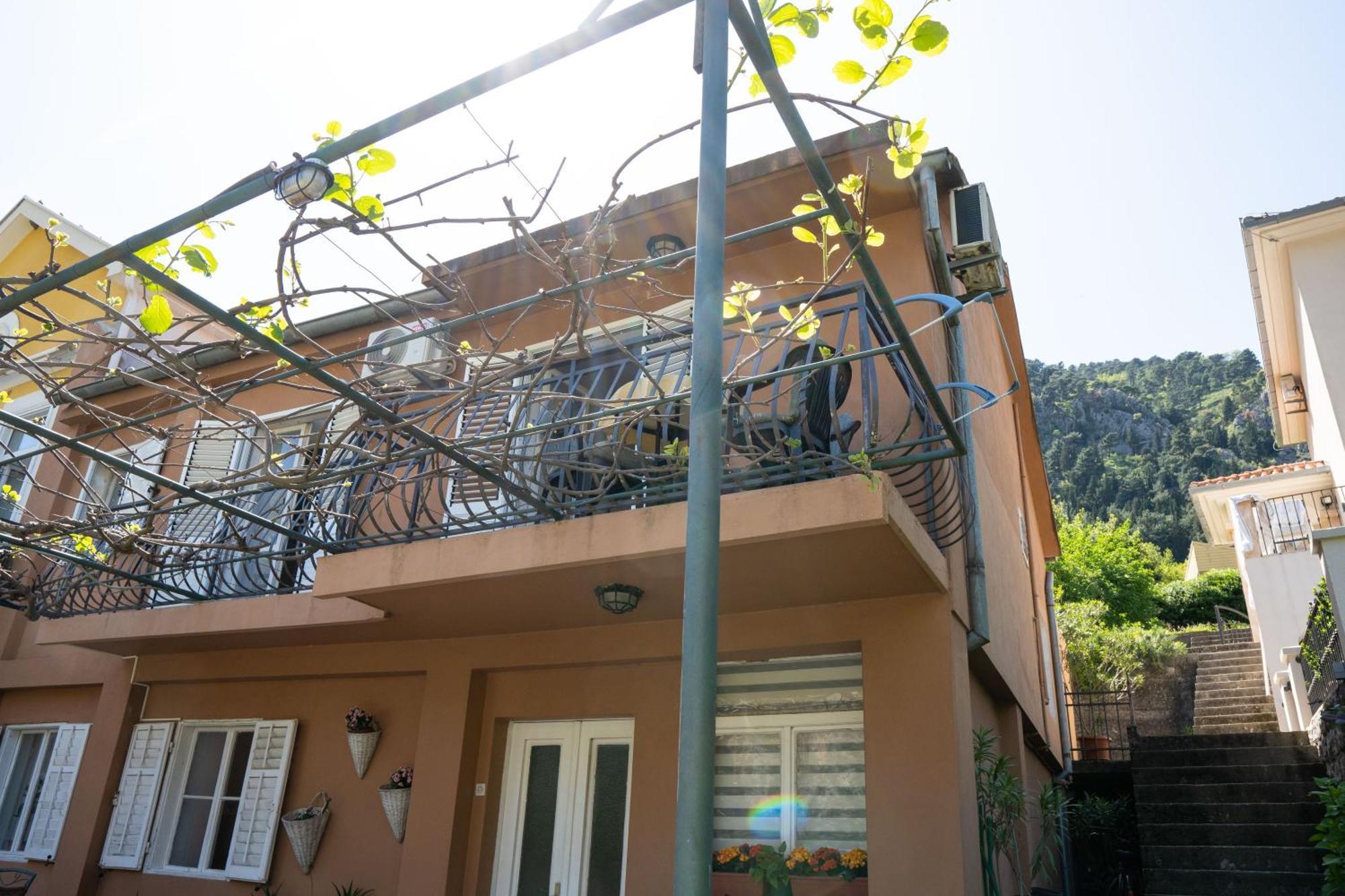 M&B Apartment Kotor Exterior foto